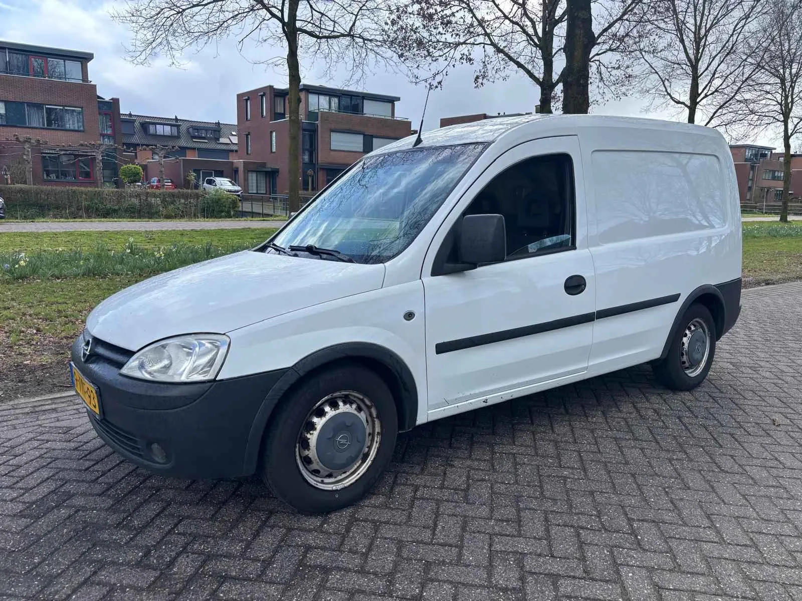 Opel Combo (2011) — foto 1
