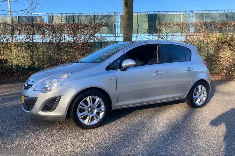Opel Corsa (2011)
