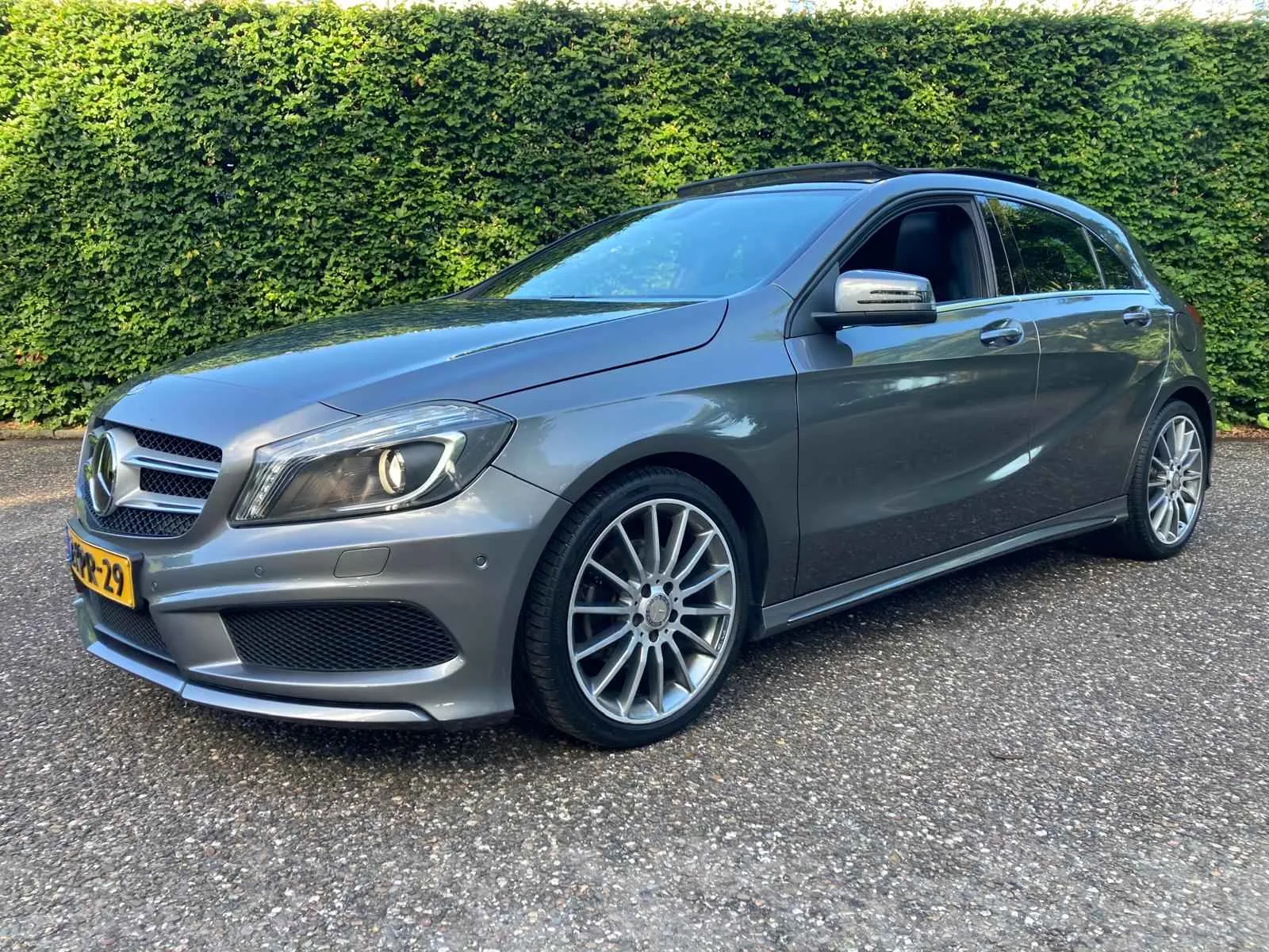Mercedes-Benz A-Klasse (2013) — foto 1