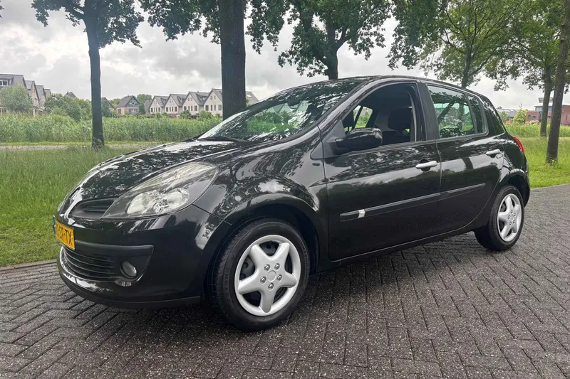 Renault Clio (2006)