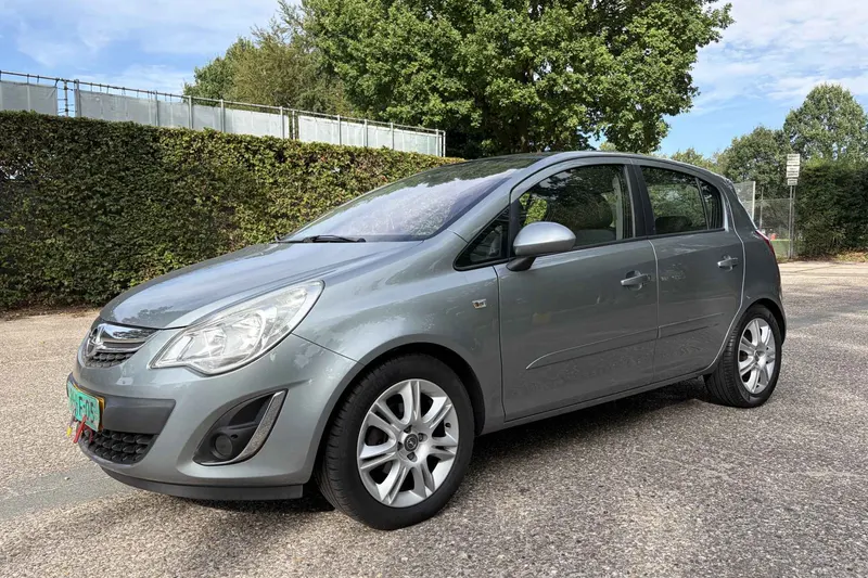 Opel Corsa (2011)