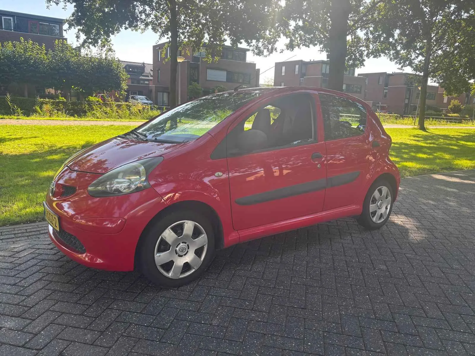 Toyota Aygo (2008) — foto 1