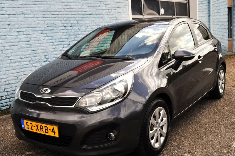 Kia Rio (2012)