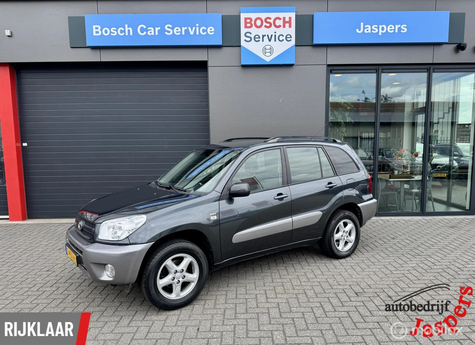 Toyota RAV4 (2005) — foto 1