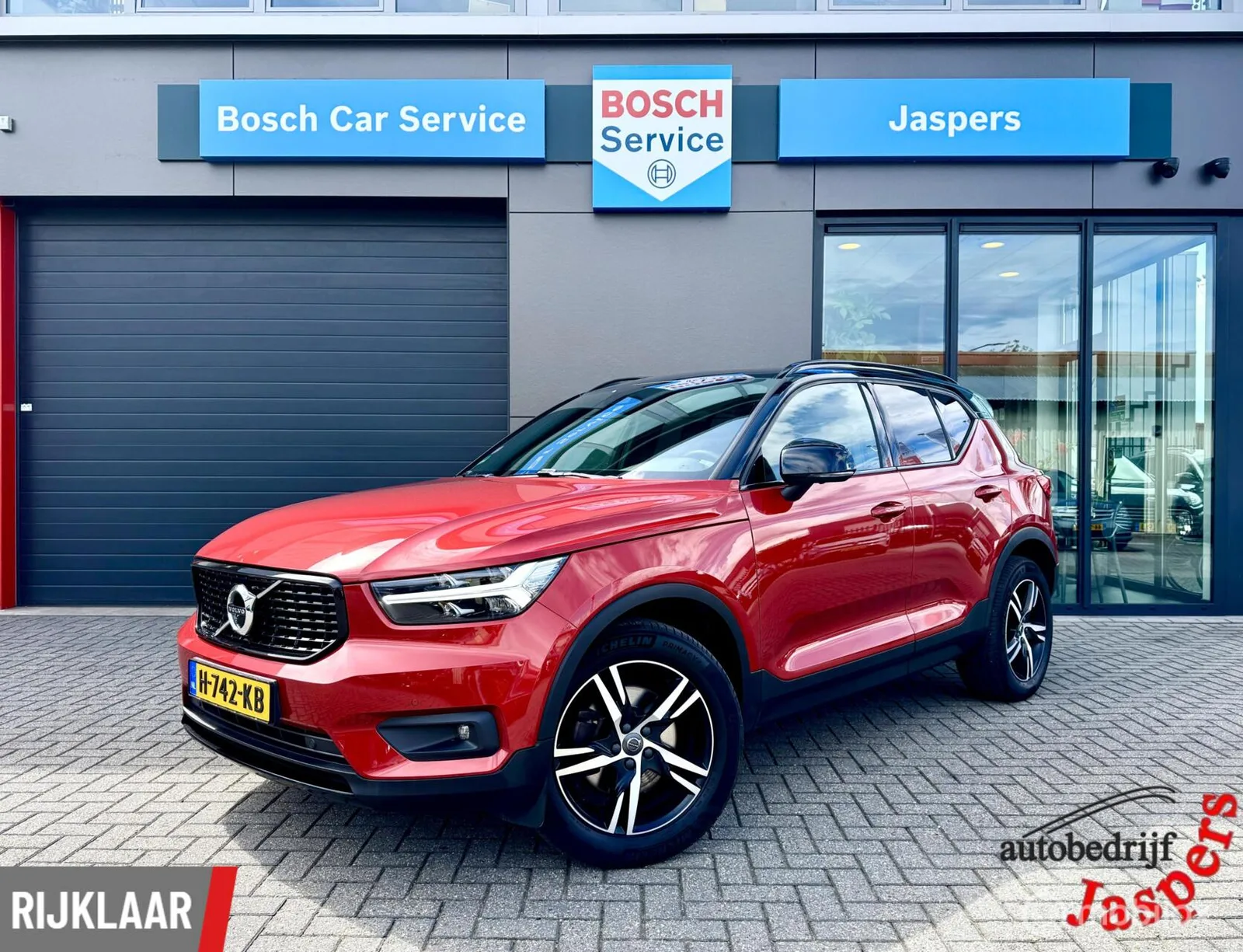 Volvo XC40 (2020) — foto 1