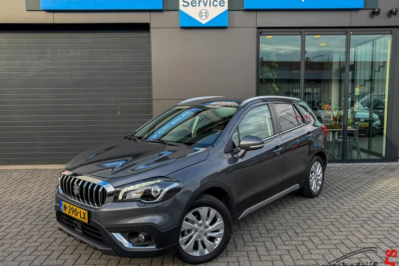 Suzuki S-Cross (2021)