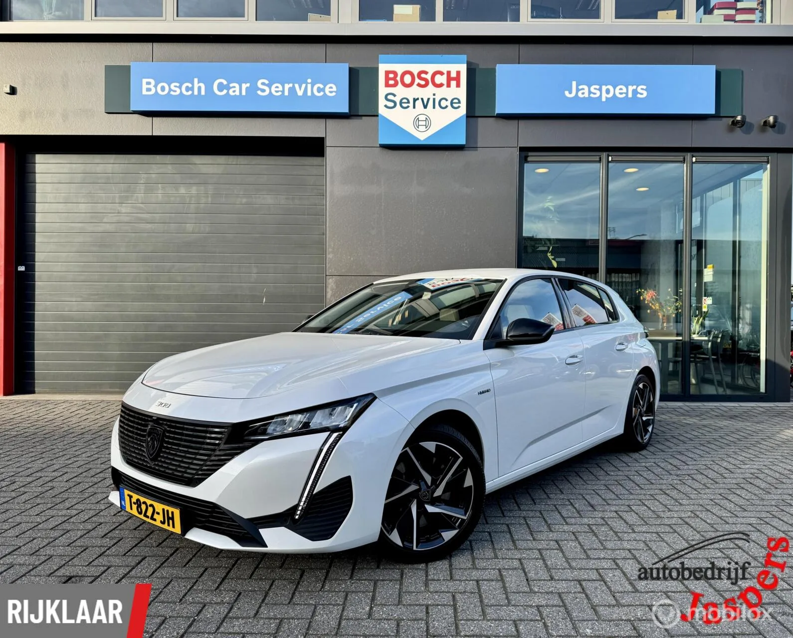 Peugeot 308 (2022) — foto 1