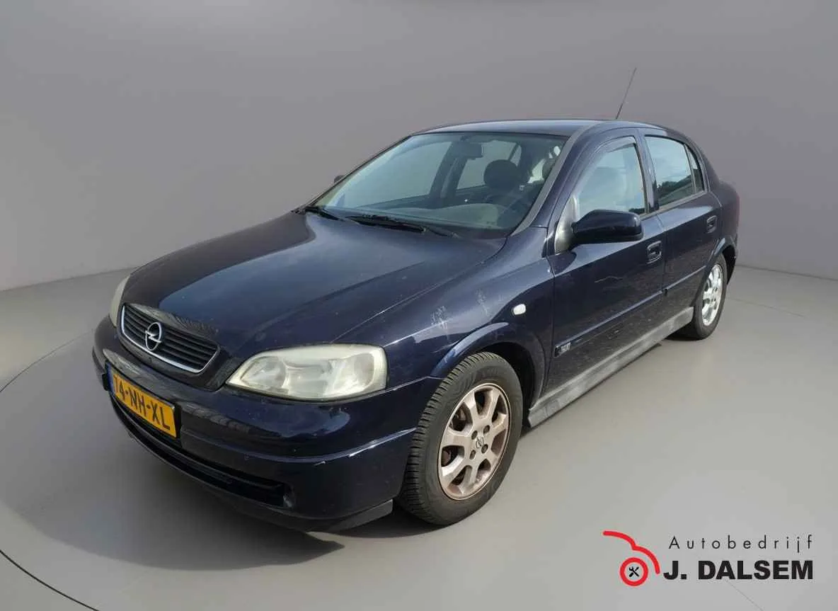 Opel Astra (2003) — foto 1