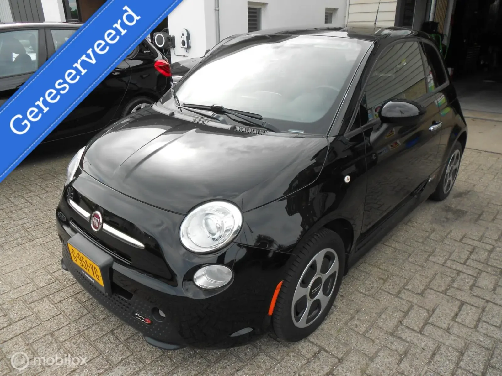 Fiat 500e (2016) — foto 1