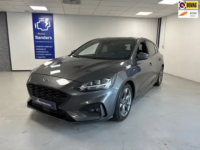 Ford Focus (2020) — foto 1