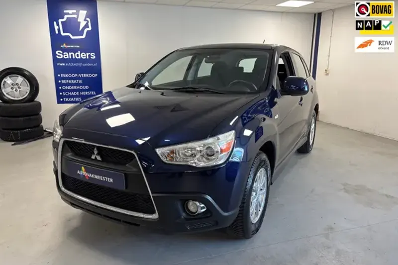 Mitsubishi ASX (2011)