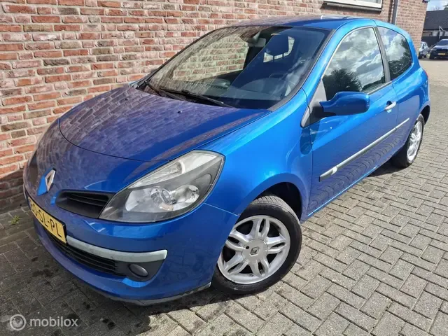 Renault Clio (2006) — foto 1