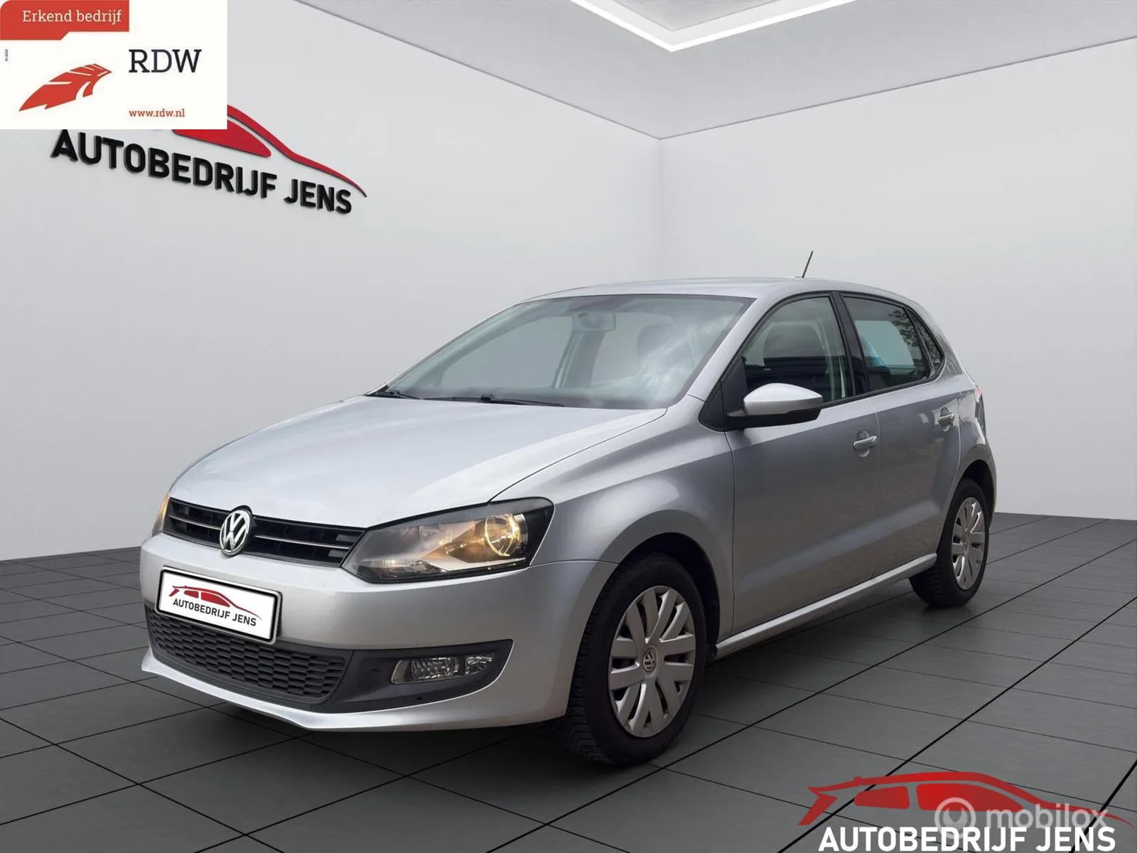 Volkswagen Polo (2013) — foto 1