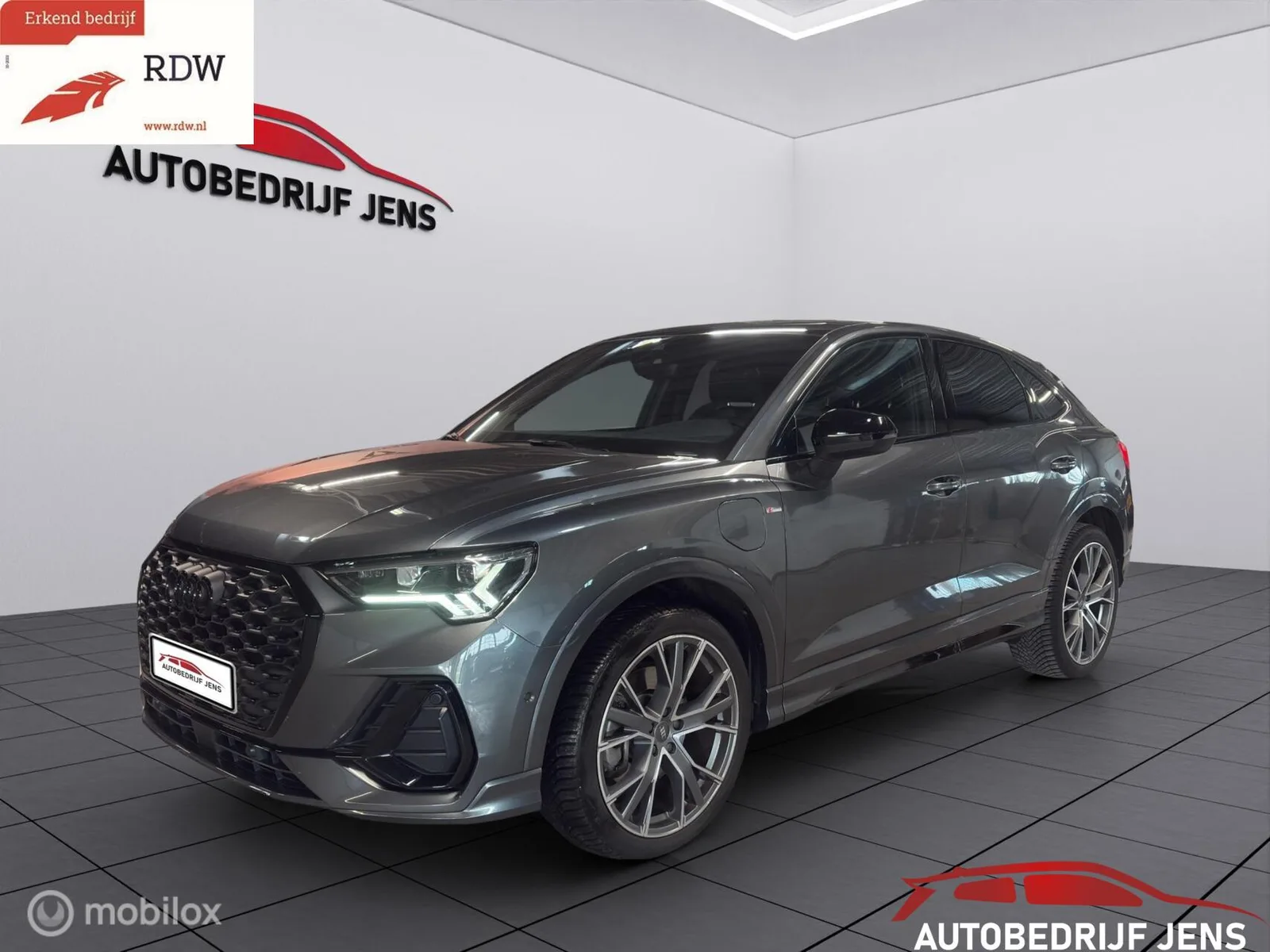 Audi Q3 (2024) — foto 1
