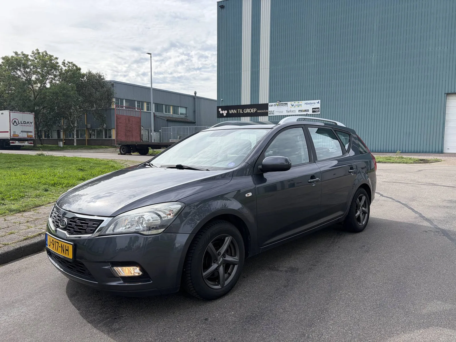 Kia Ceed (2010) — foto 1