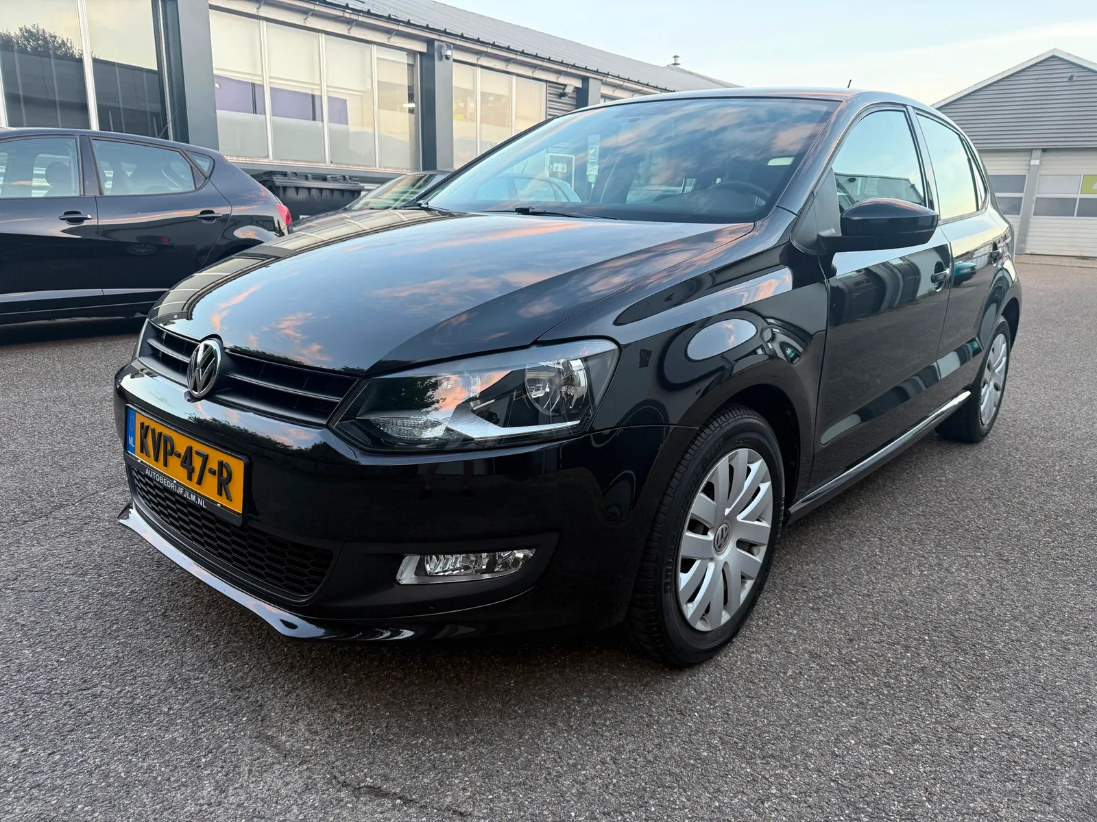 Volkswagen Polo (2010) — foto 1