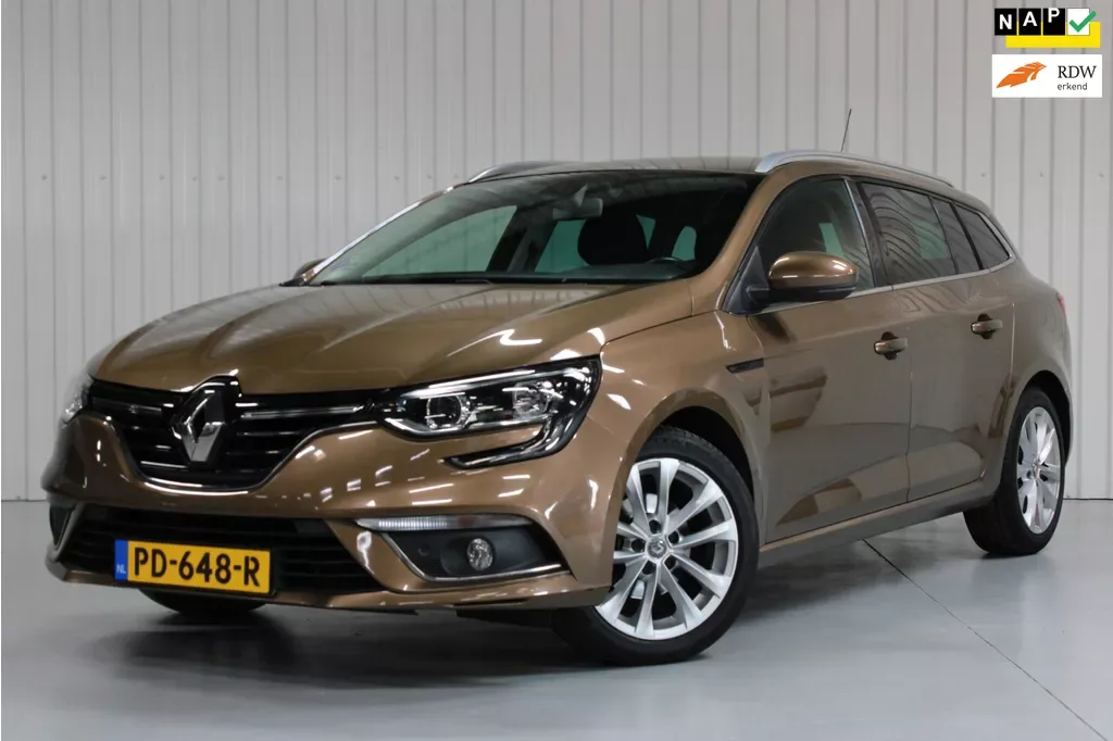 Renault Mégane (2017) — foto 1