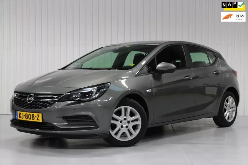 Opel Astra (2016)