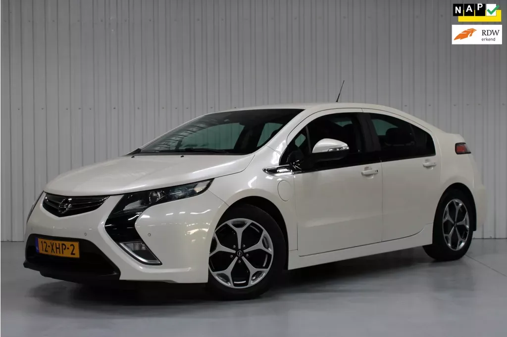 Opel Ampera (2012) — foto 1