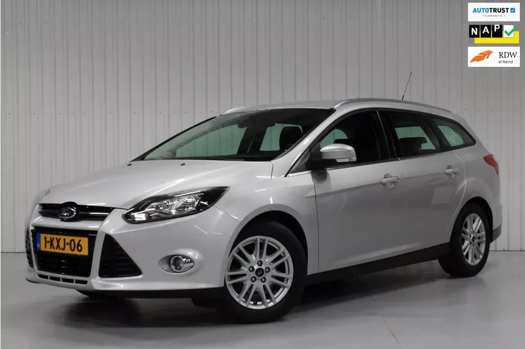 Ford Focus (2013) — foto 1