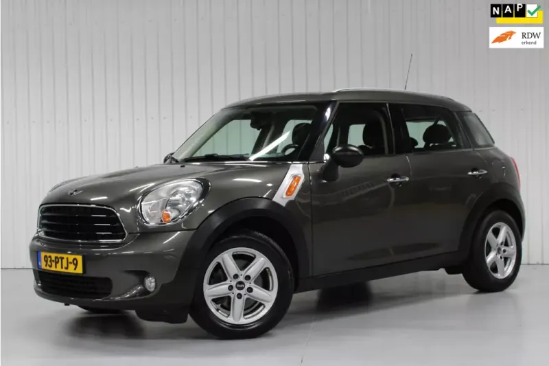 MINI Countryman (2011)