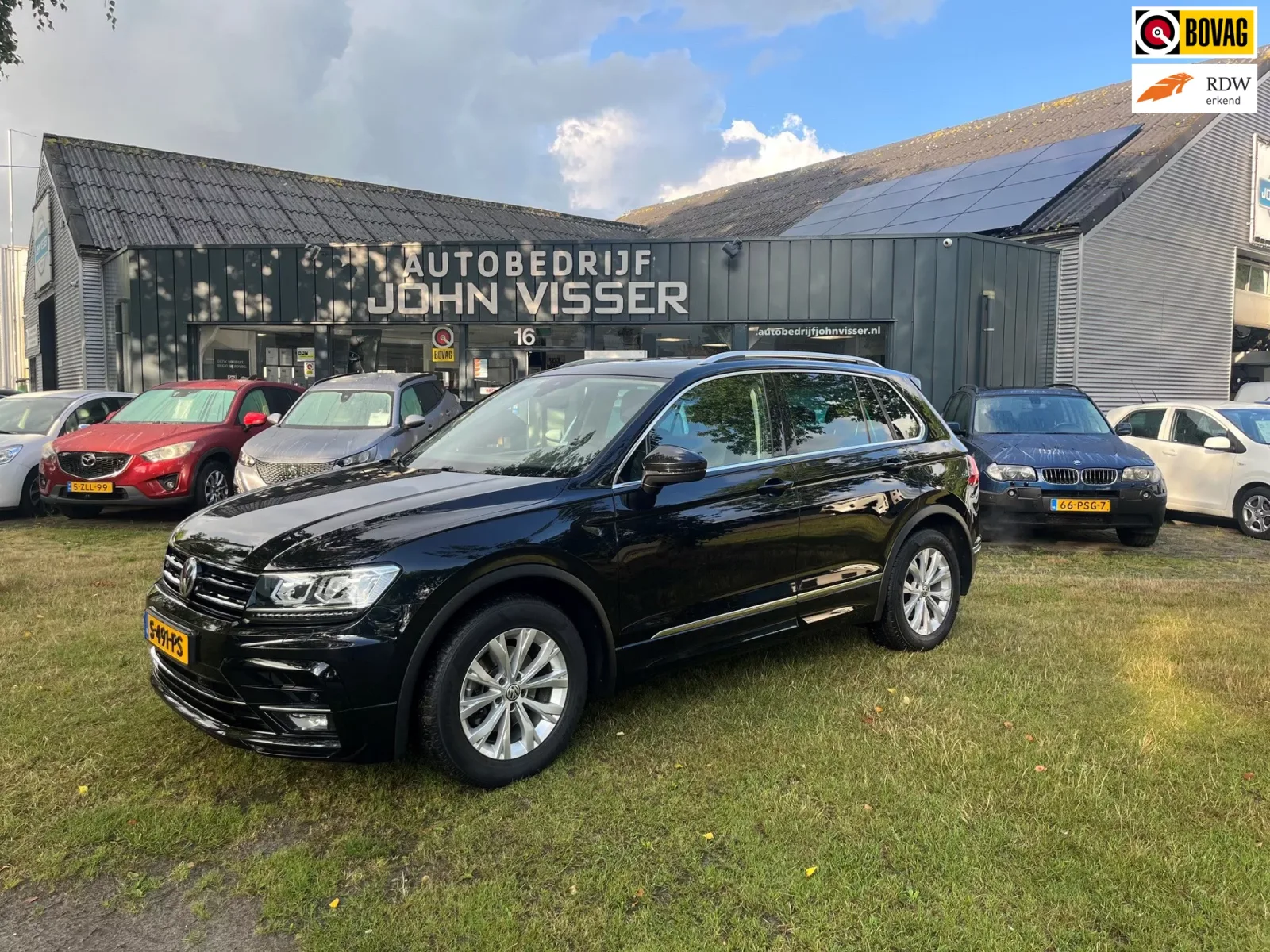 Volkswagen Tiguan (2018) — foto 1