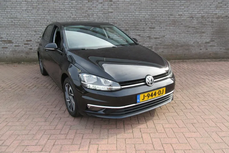 Volkswagen Golf (2018)