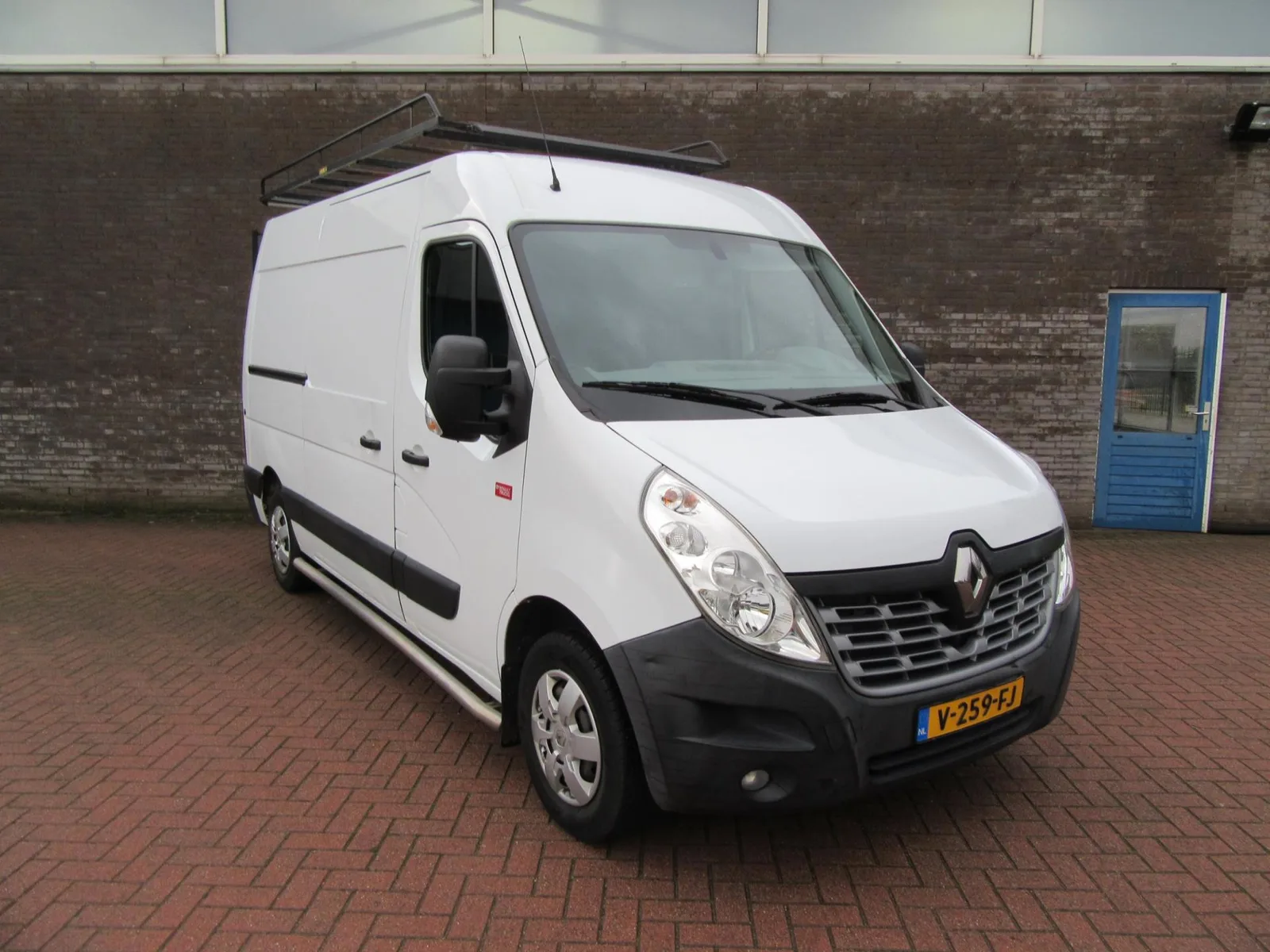 Renault Master (2017) — foto 1