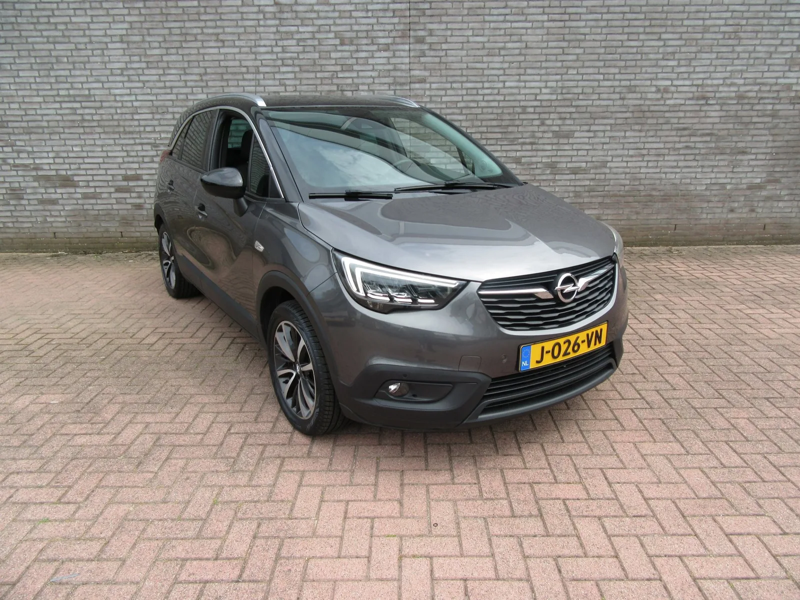 Opel Crossland (2019) — foto 1