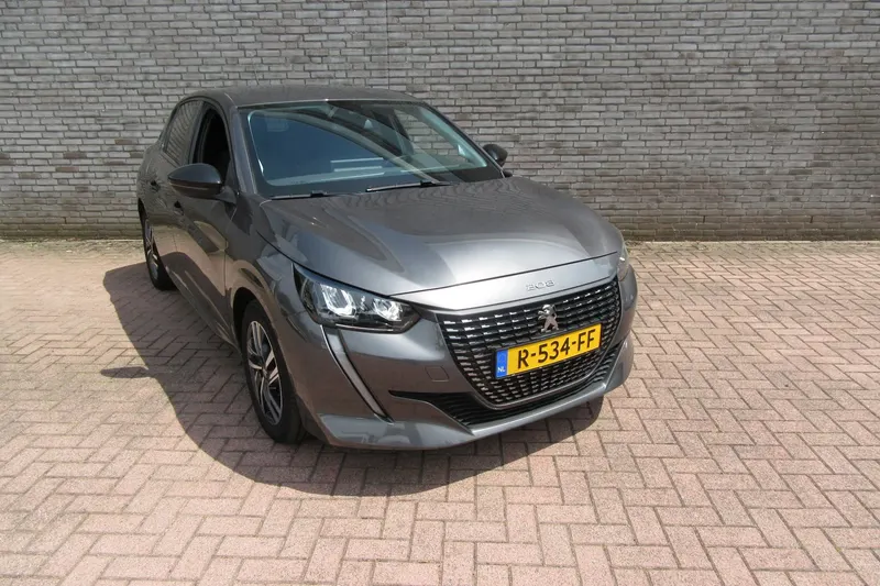 Peugeot 208 (2022)