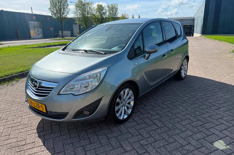 Opel Meriva (2010)