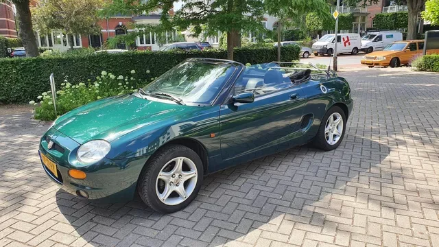 MG F (1996) — foto 1