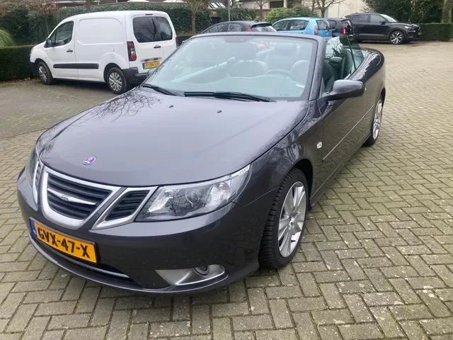 Saab 9-3 (2009) — foto 1