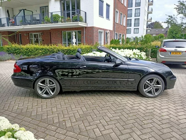 Mercedes-Benz CLK-Klasse (2008) — foto 1