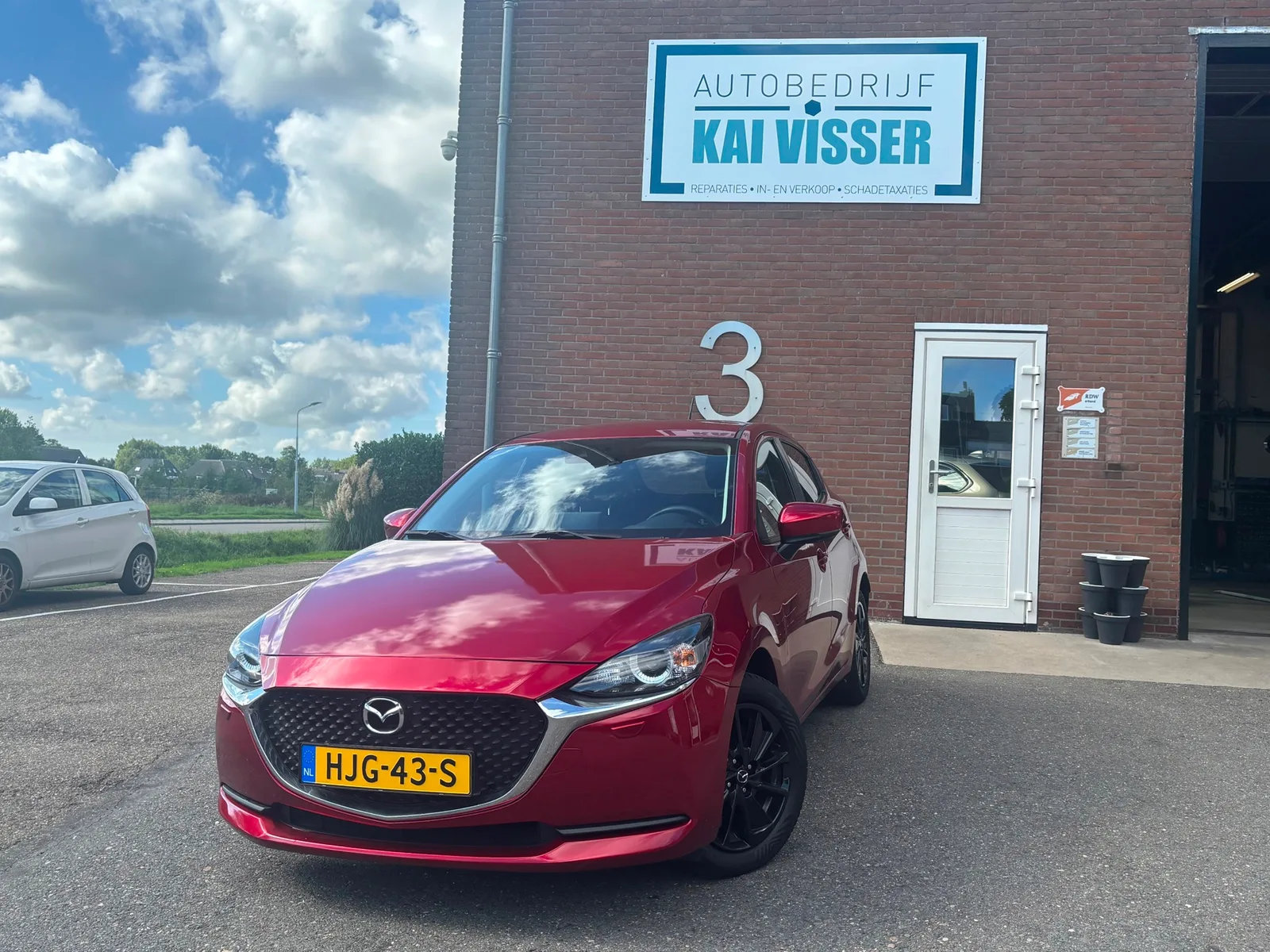 Mazda 2 (2022) — foto 1
