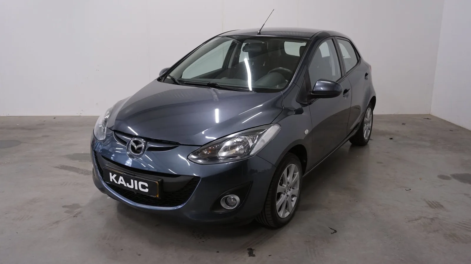 Mazda 2 (2011) — foto 1