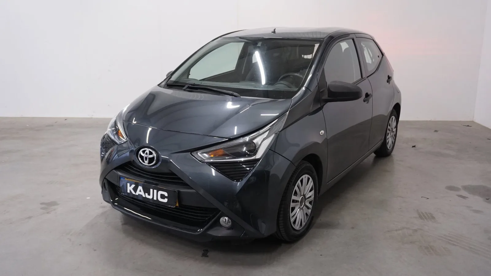 Toyota Aygo (2019) — foto 1