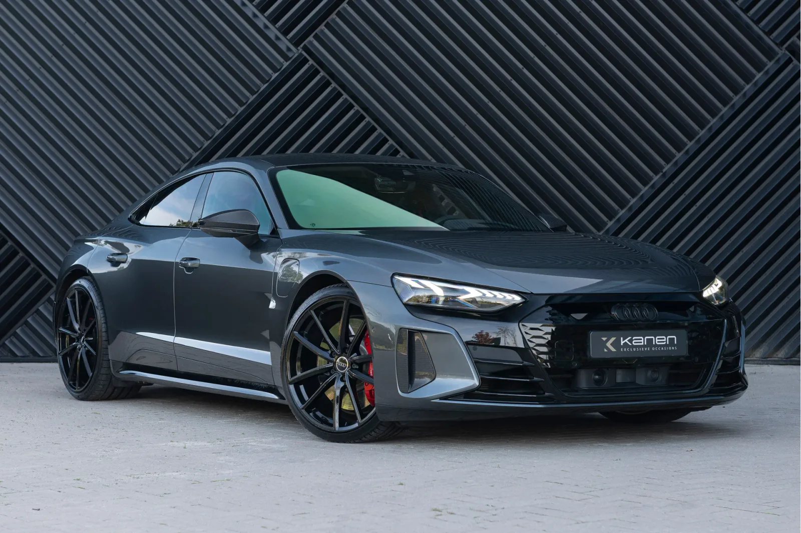Audi e-tron (2021) — foto 1