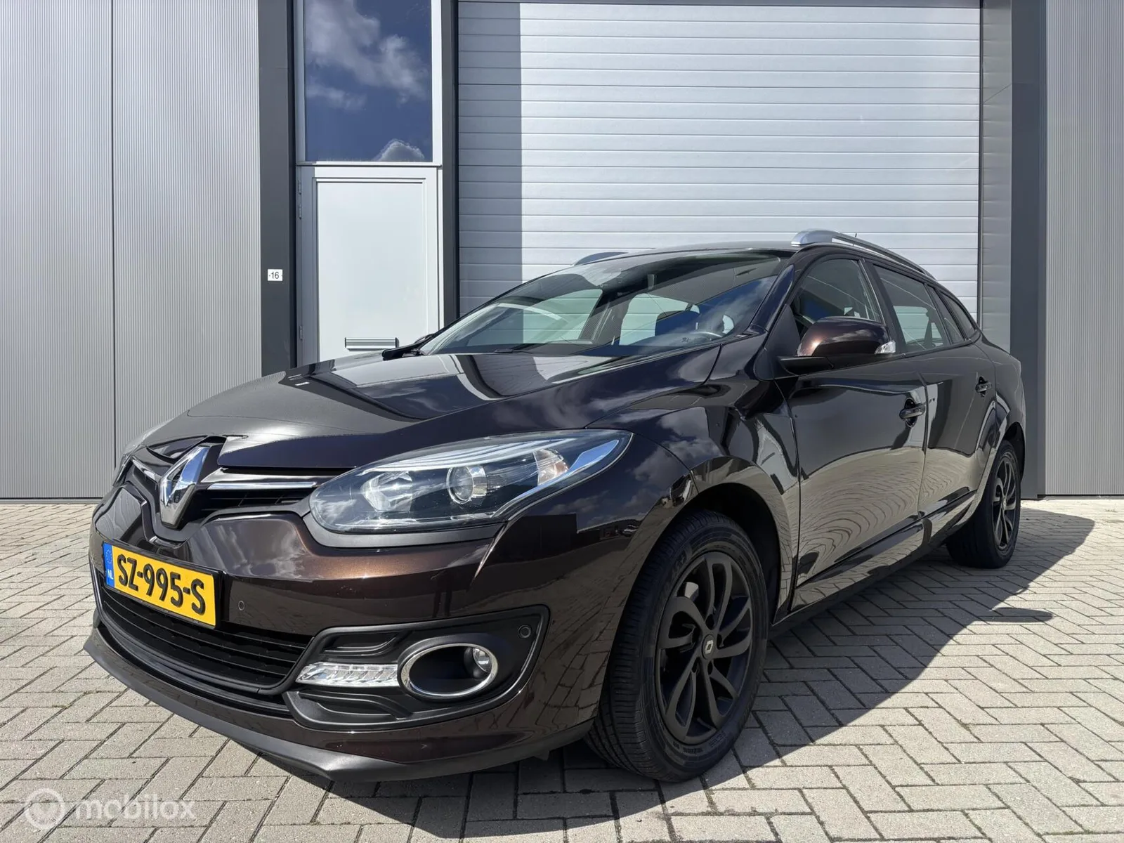 Renault Mégane (2014) — foto 1