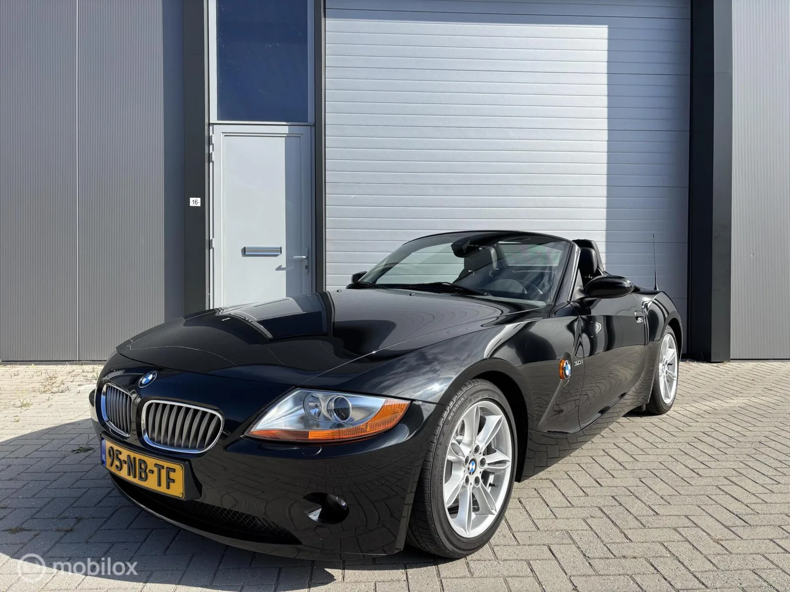 BMW Z4 (2003) — foto 1