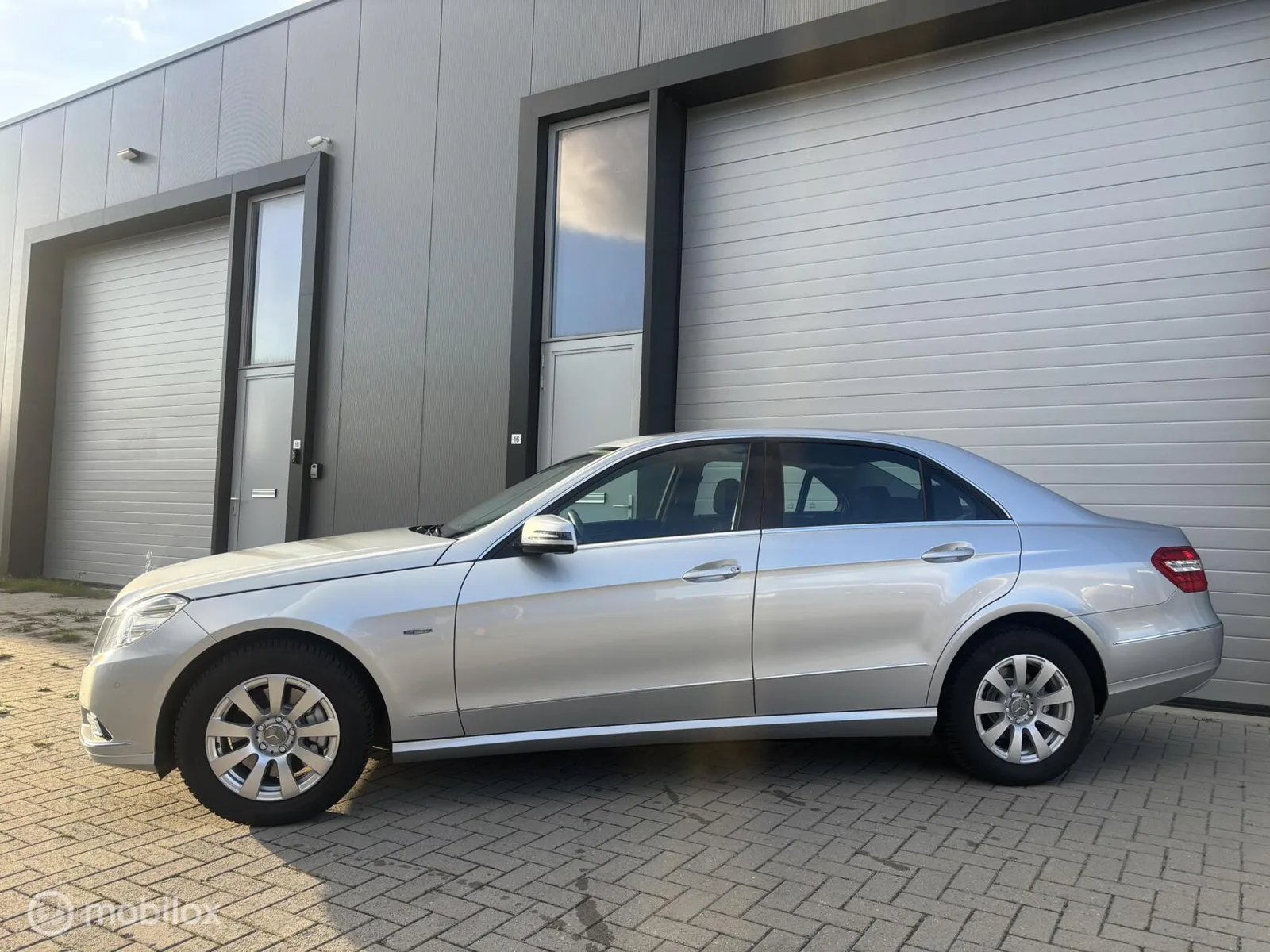 Mercedes-Benz E-Klasse (2009) — foto 1