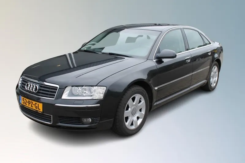 Audi A8 (2003)