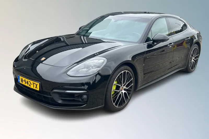 Porsche Panamera (2020)