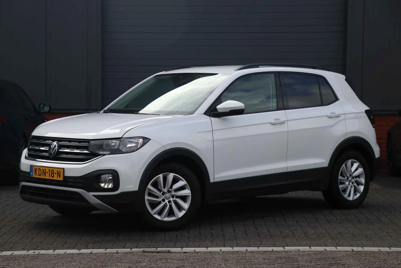 Volkswagen T-Cross (2019) — foto 1