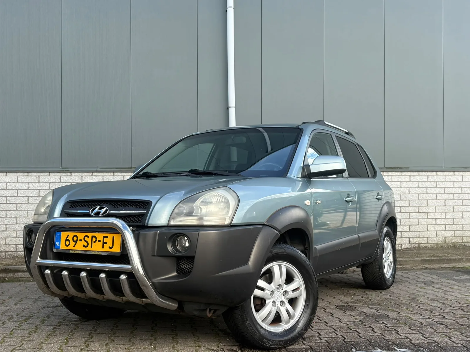 Hyundai Tucson (2006) — foto 1