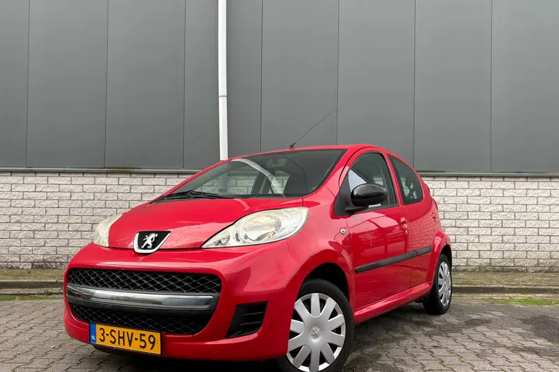 Peugeot 107 (2009)
