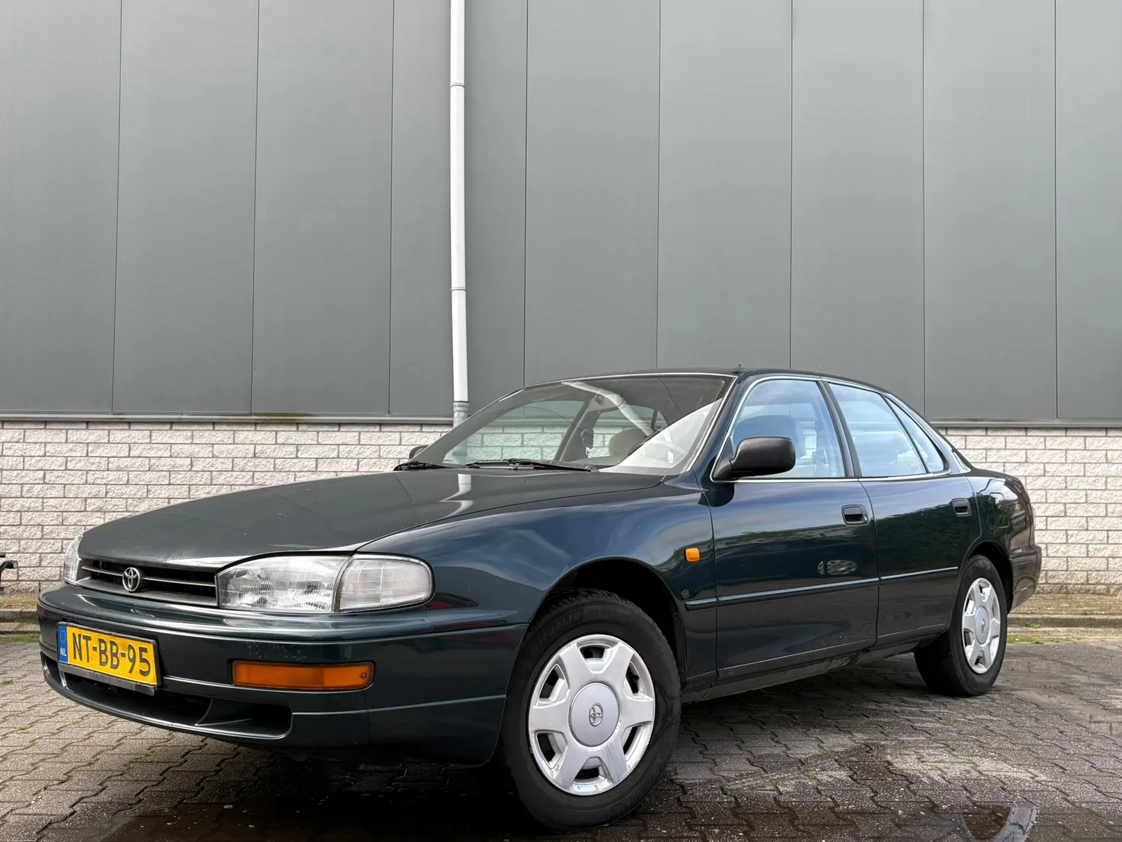 Toyota Camry (1996) — foto 1