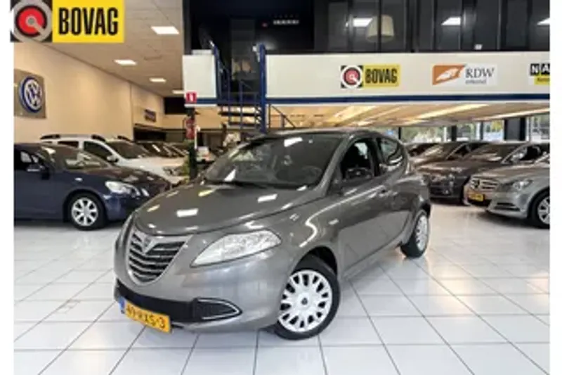 Lancia Ypsilon (2011)