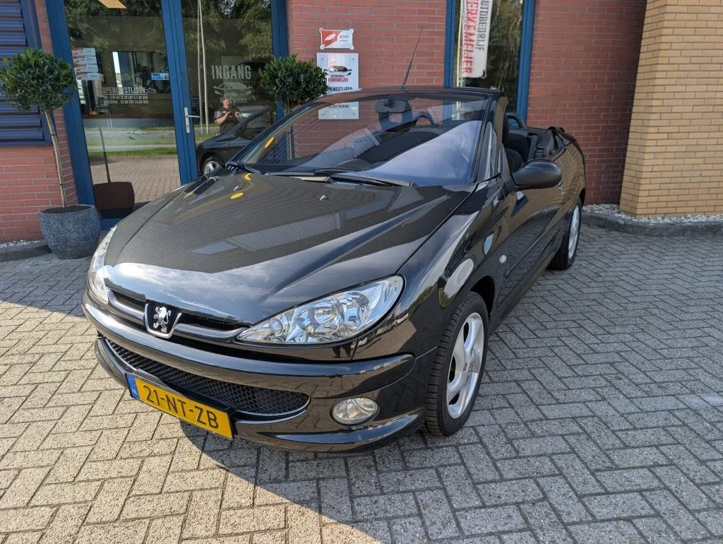 Peugeot 206 (2004) — foto 1