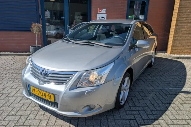 Toyota Avensis (2009)